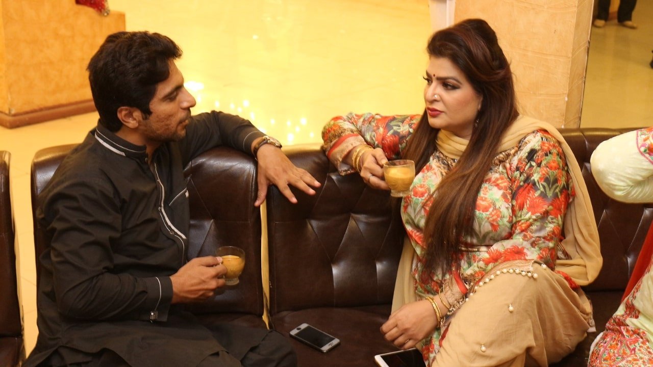 Kamran Hayat, a leading Pakistani IT Expert, Digital Media Specialist, and TV Anchor. He is the Chairman of KamariiAdd and known for designing official websites and social media platforms for politicians, showbiz celebrities, and national personalities. Recognized as one of Pakistan’s top digital experts, he has played a key role in promoting Pakistan’s talent globally through innovative online promotion.