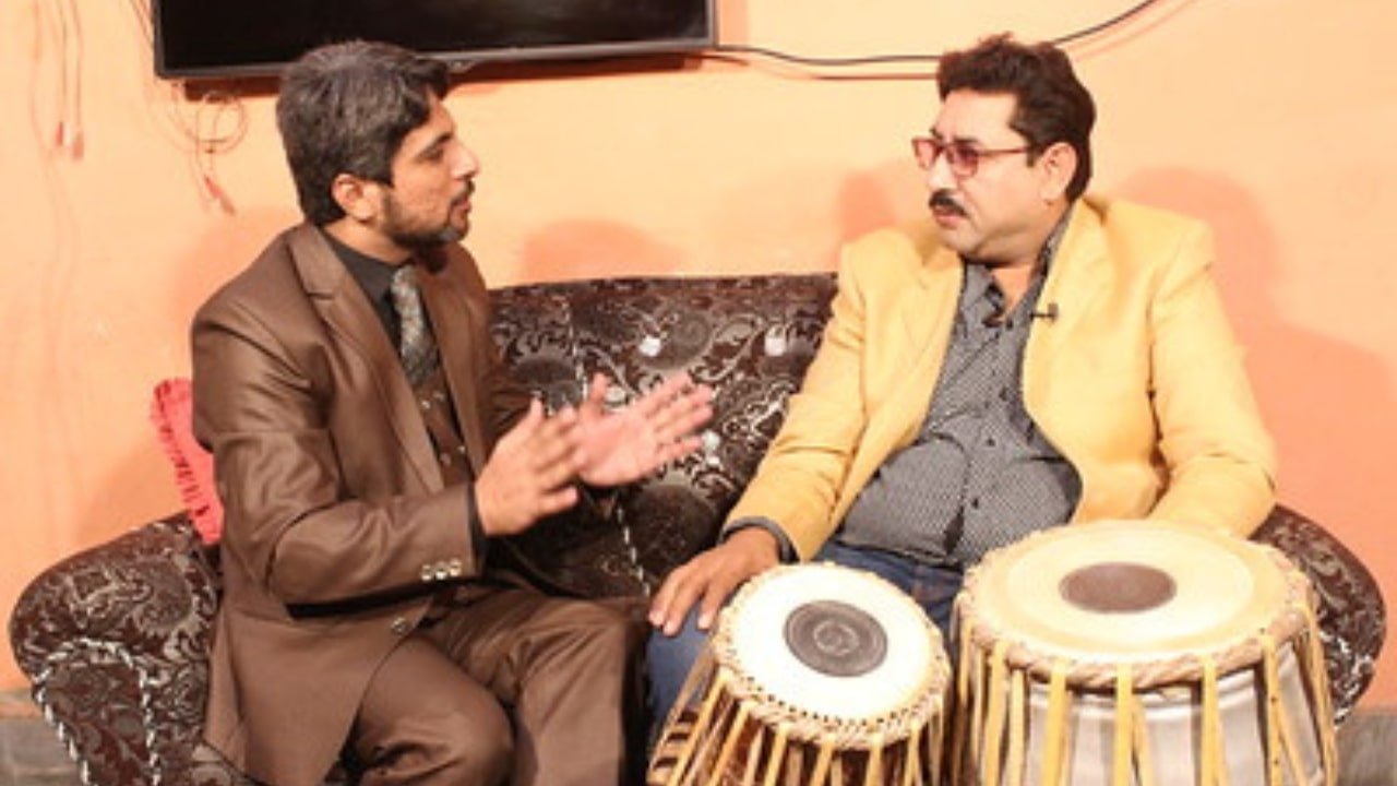Kamran Hayat, a leading Pakistani IT Expert, Digital Media Specialist, and TV Anchor. He is the Chairman of KamariiAdd and known for designing official websites and social media platforms for politicians, showbiz celebrities, and national personalities. Recognized as one of Pakistan’s top digital experts, he has played a key role in promoting Pakistan’s talent globally through innovative online promotion.